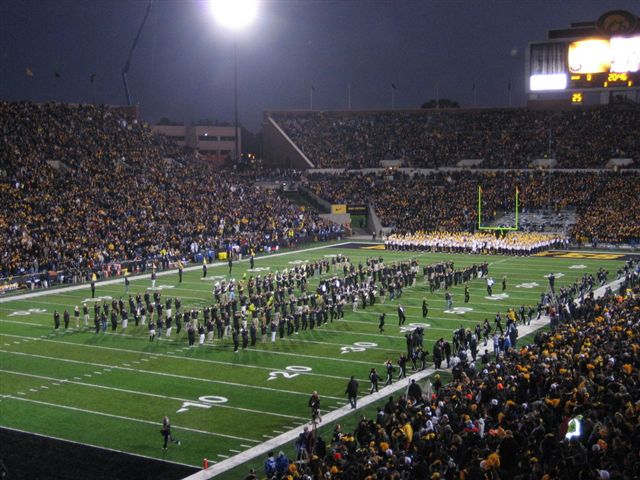 Alumni_Band_Pre-Game_Show-fd0004
